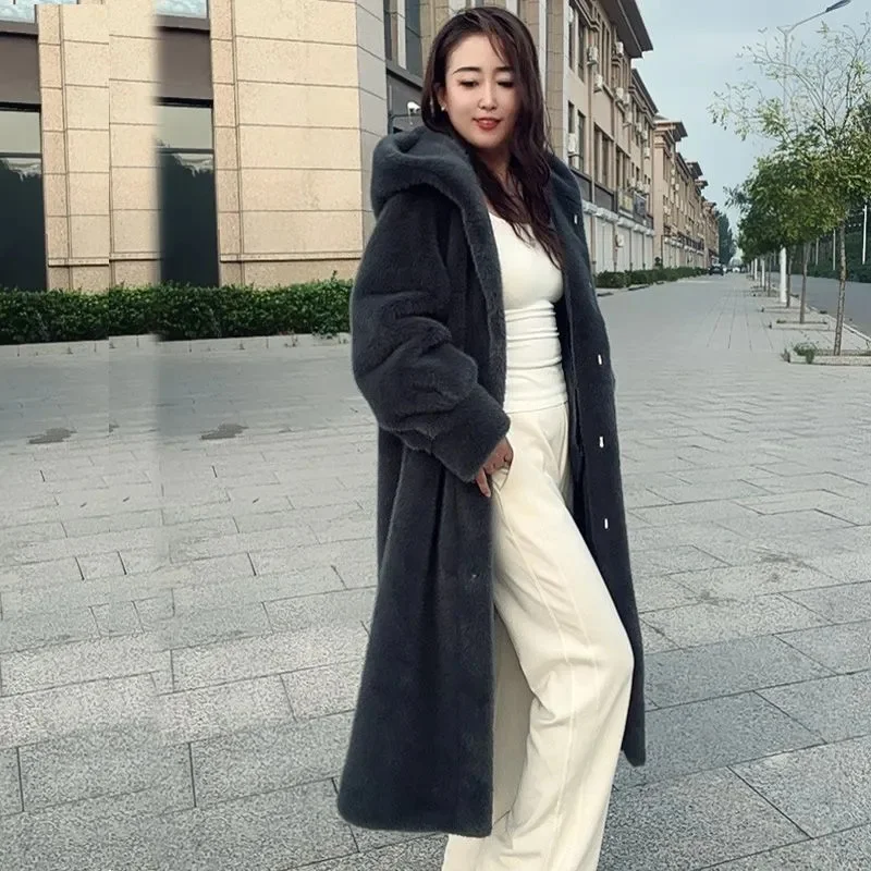 Autumn Winter New Mink Fur Coat Women High Quality Hooded Mao Mao Outwear Knee Long Overcoat European Mink Fur Jacket female Top