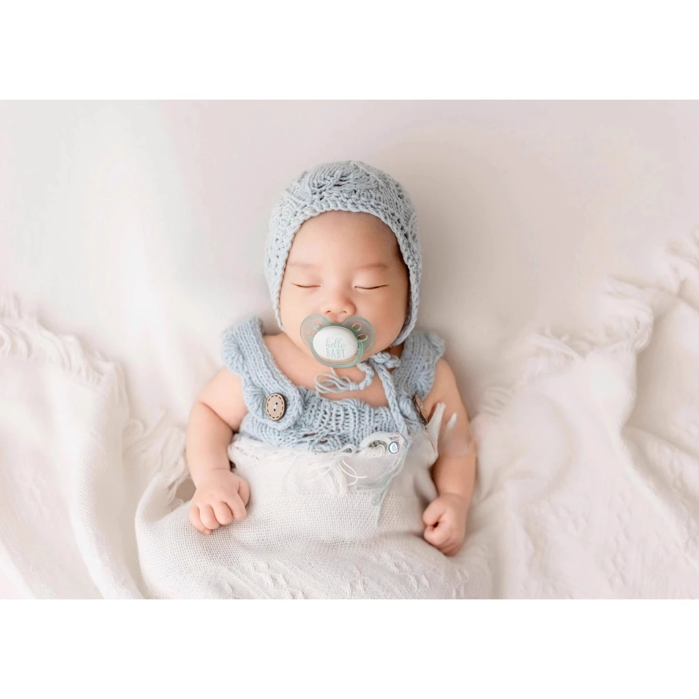Alat Peraga Fotografi Bayi Baru Lahir Pakaian Rajut dengan Topi Boneka Beruang Lucu Latar Belakang Bantal Pose Set Tema untuk Pemotretan Studio