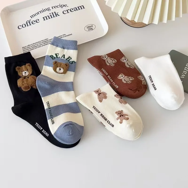 1 Pair Cartoon Bear Women Socks Comfortable Harajuku Skateboard Girl Socks Novelty Breathable Sox Christmas Gift Factory Direct