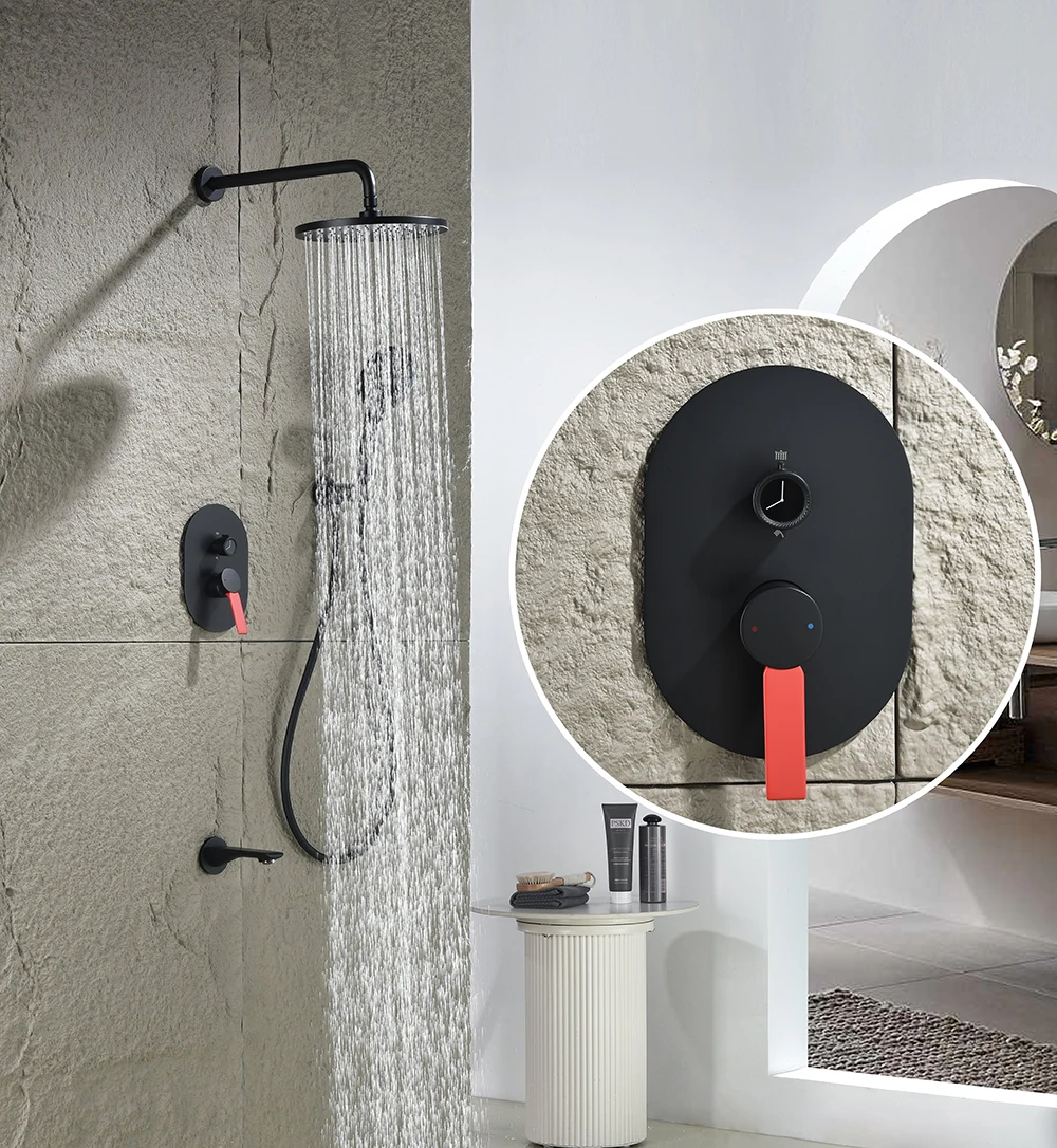 مجموعة نظام دش حوض الاستحمام الحراري الذهبي المصقول، صنابير الدش النحاسية الصلبة لتجديد فندق الحمام