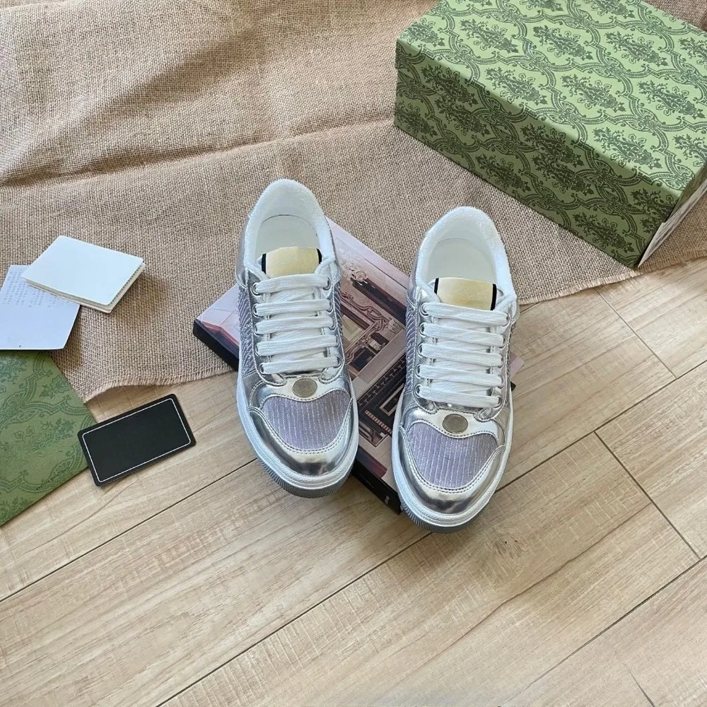 

2026 Early Spring New Women's Embroidered Rhinestone Lace Up Round Toe Thick Sole Platform Sneakers Fashion Casual Shoes