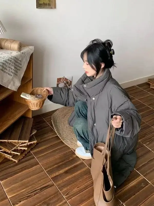 เสื้อแจ็คเก็ตผ้าฝ้ายสำหรับผู้หญิงไซส์ใหญ่ ทรงหลวม คอตั้ง ใส่สบาย อุ่นในฤดูหนาว สไตล์เกาหลี เรียบง่าย