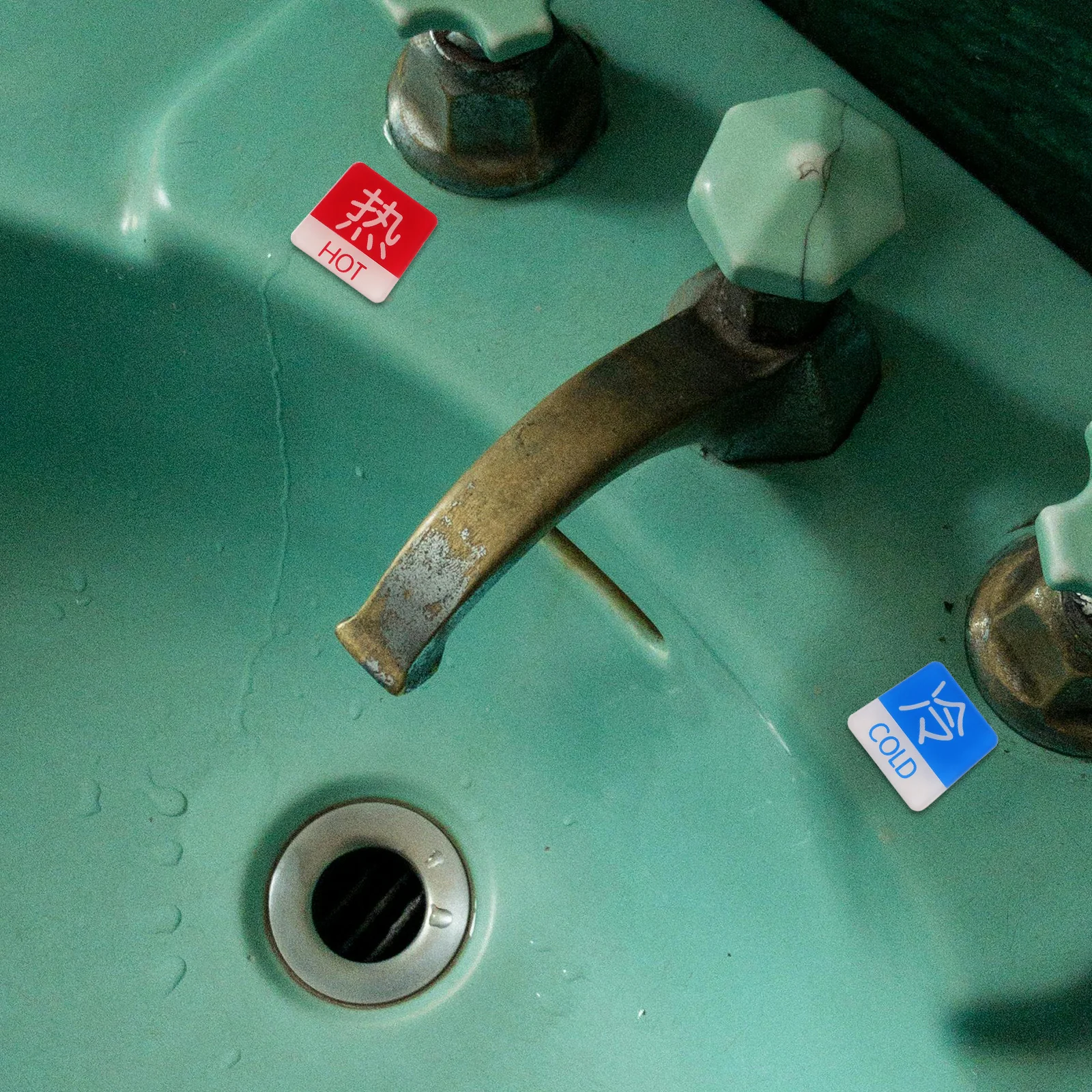 5 أزواج من ملصقات المياه الساخنة والباردة، ملصقات مؤشر صنبور ساخن وبارد من الأكريليك المتين، لاصق صغير للحمام