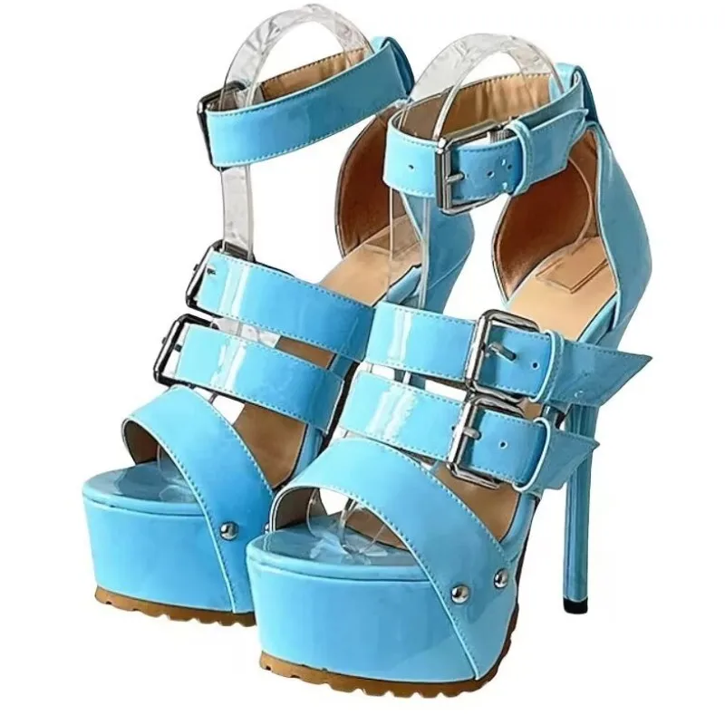 

DIZHUANG Сексуальные женские босоножки на высоком каблуке. Голубые лакированные сандалии. Высота каблука около 15 см. Босоножки с пряжкой на щиколотке.34-46