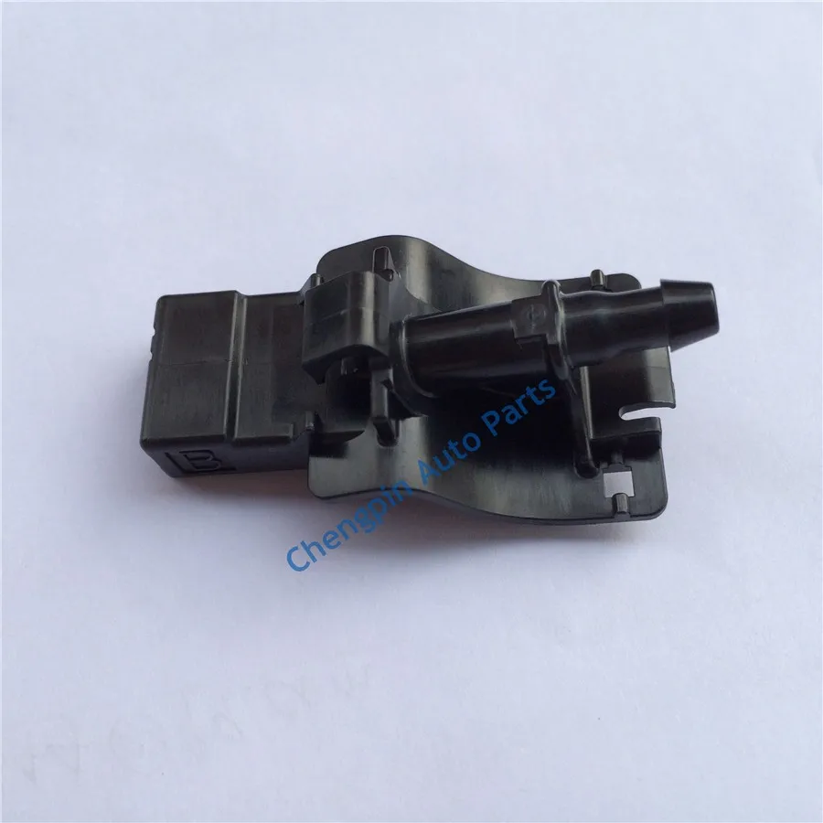 Original Washer Nozzle Sub-assy WINDSHIELD WASHER B For TOYOTA COROLLA CROWN/Camry REIZ AVENSIS RAV4 Auris VIOS Yaris