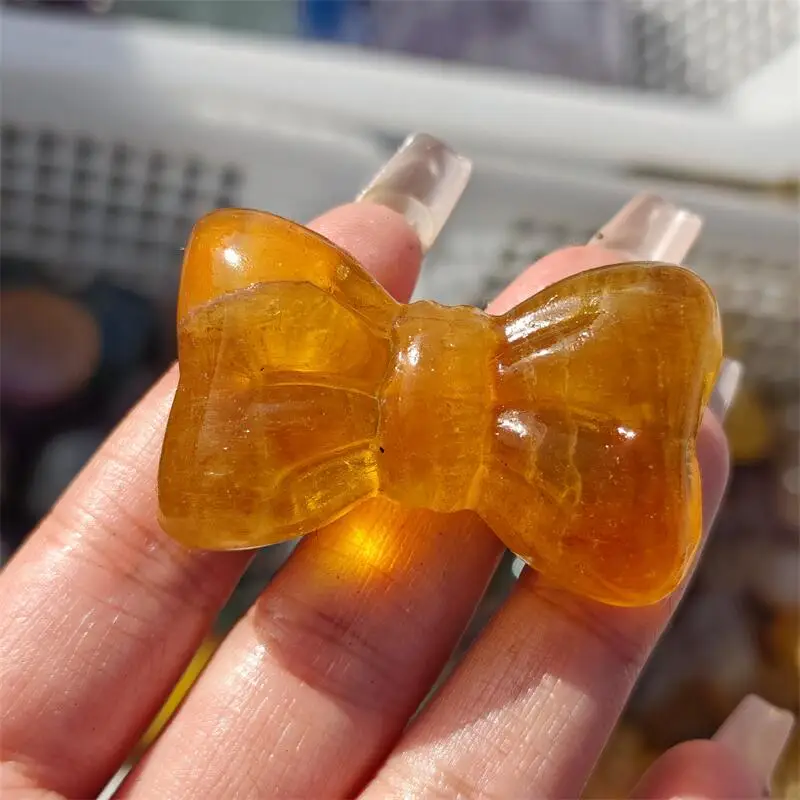 Natural Fluorite Bowknot Carving Handmade Powerful Statue Healing For Home Decoration Lucky Gift 1PCS