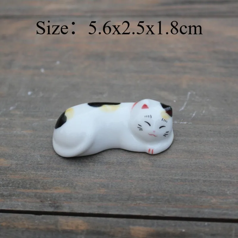 1 PC Cute Cat Ceramic Chopstick Pen Rest Adorable Kitten Design Table Home Decor Craft DIY Landscape Ornament Decoration Present