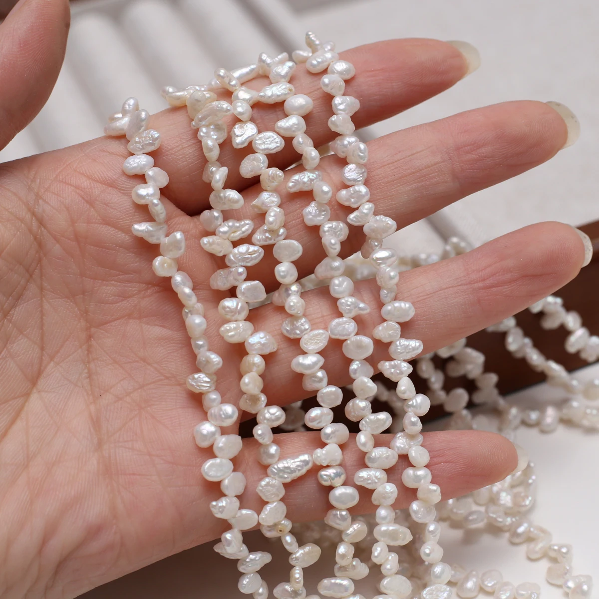 

4-5mm Irregularly Shaped Natural Pearl Semi-finished Beads for Jewelry Making DIY Necklace Bracelet Accessories Wholesale 36cm