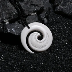 GX018 New Zealand Maori yak bone Koru pendant handmade jewelry Primitive tribes totem amulet Carving decorative pattern pendant