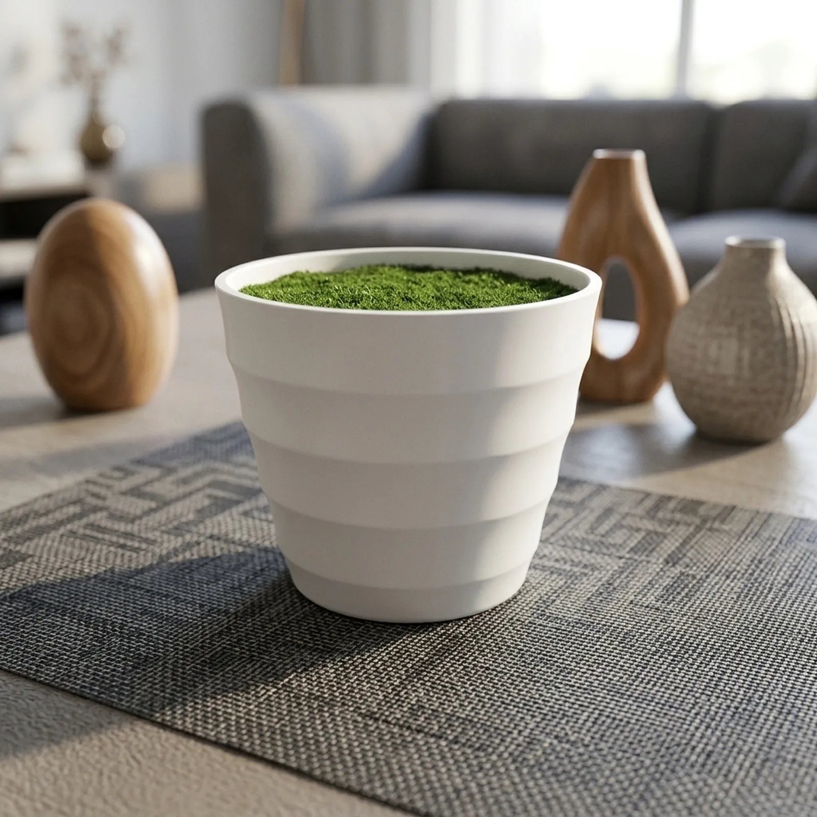 Plastic Lawn Vase with Built-i - Bonsai Garden Restaurant ulasan dan harga