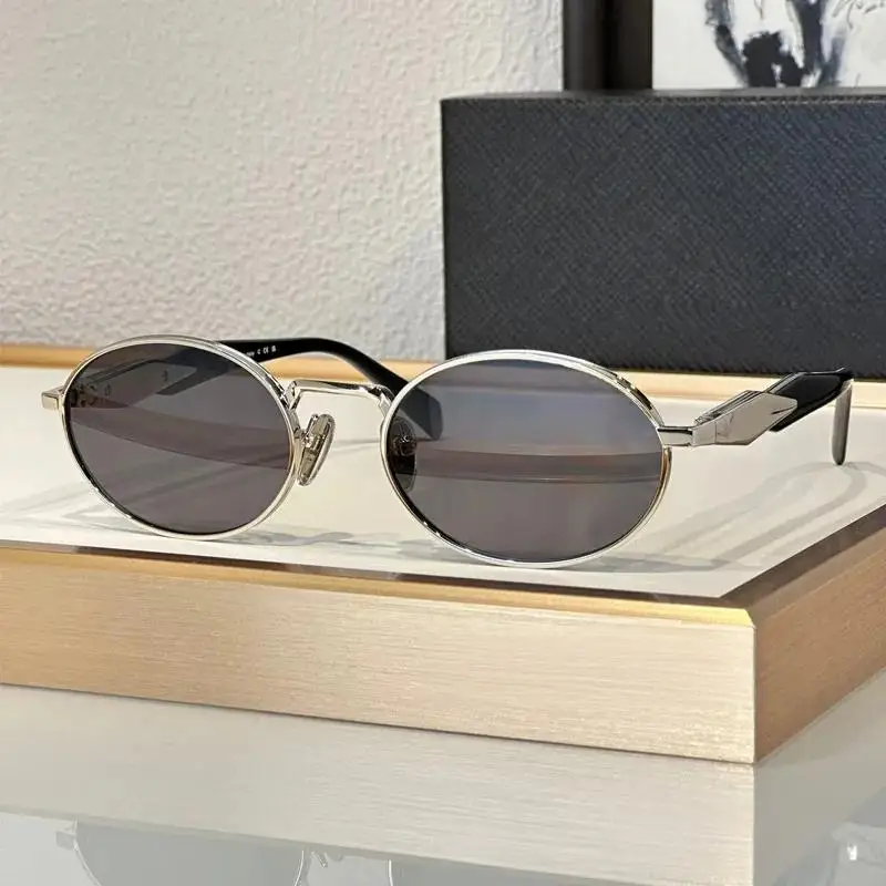 

Faionable Retro Small Frame Oval Sunglasses for Women UV Protection round Face Suitable Spring Summer Season s A...