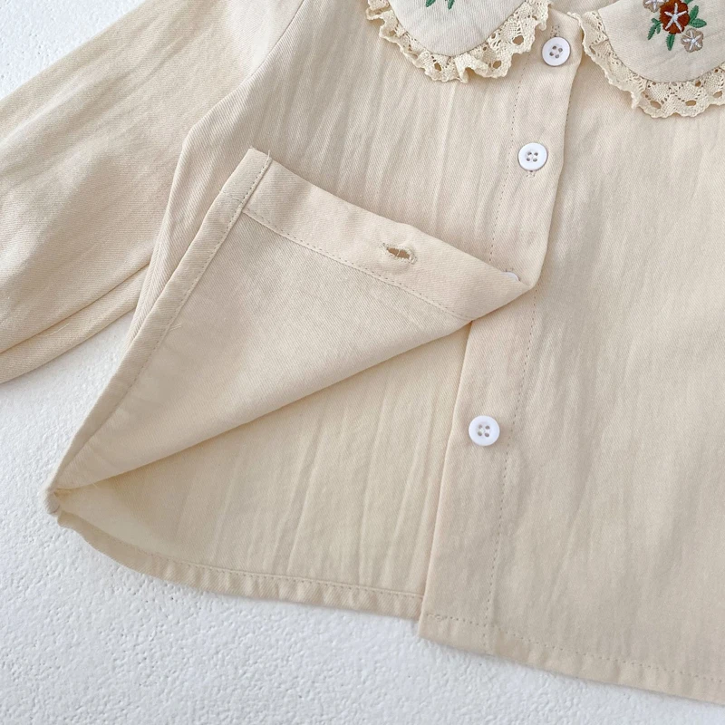 New autumn baby clothing, 0-7 year old female baby, embroidered doll collar long sleeved shirt