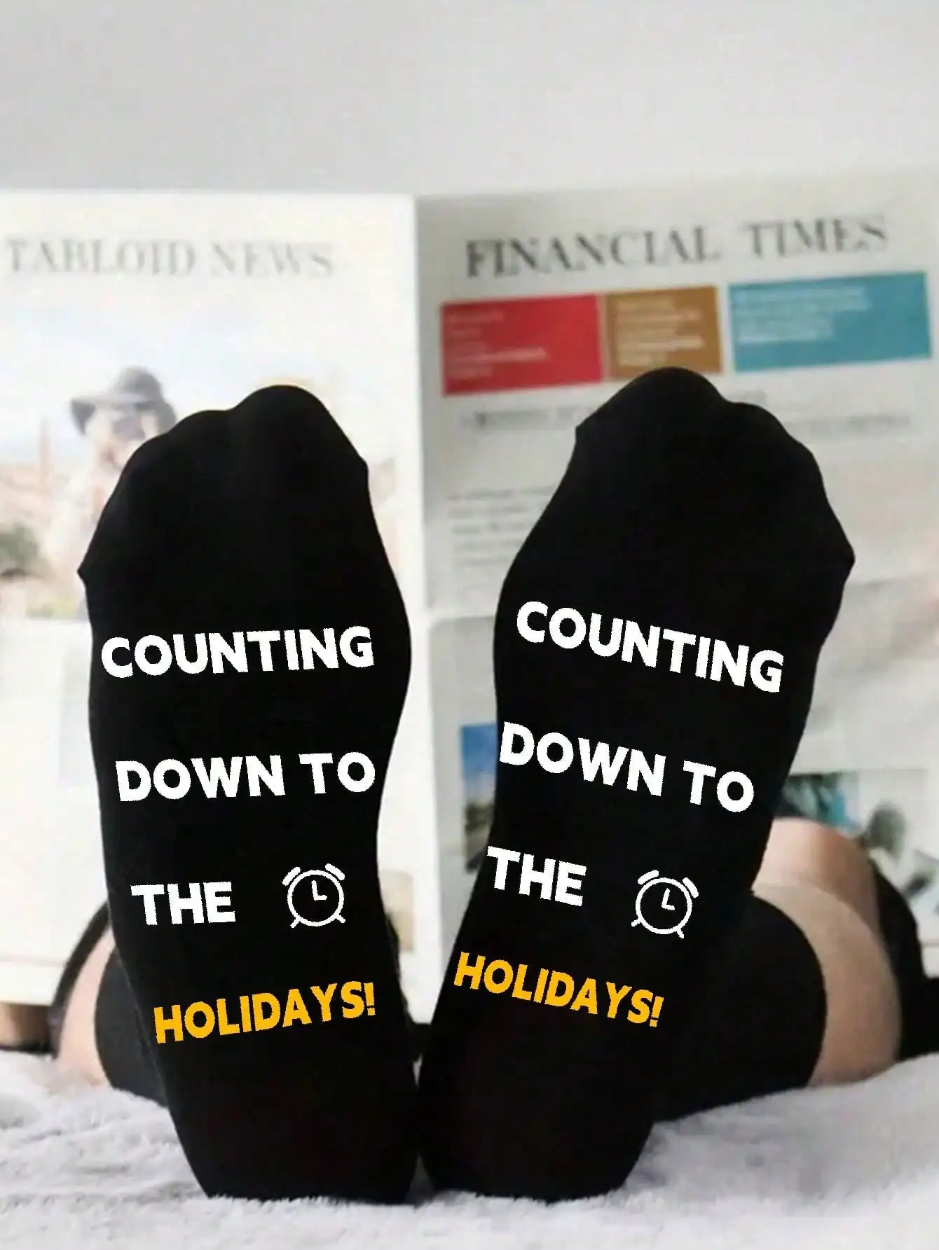 

1 Pair of "Holiday Wish" Letter Socks — A Lovely Gift for Friends, a Fun Surprise for Couple’s Anniversaries