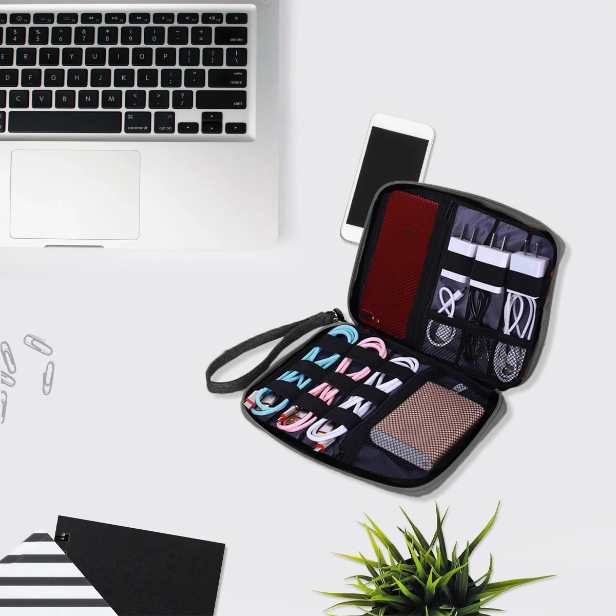 

Digital Storage Bag ganizer Earphone Holder Data Cable PVC Travel Hard Drive Case Black Glass Portable