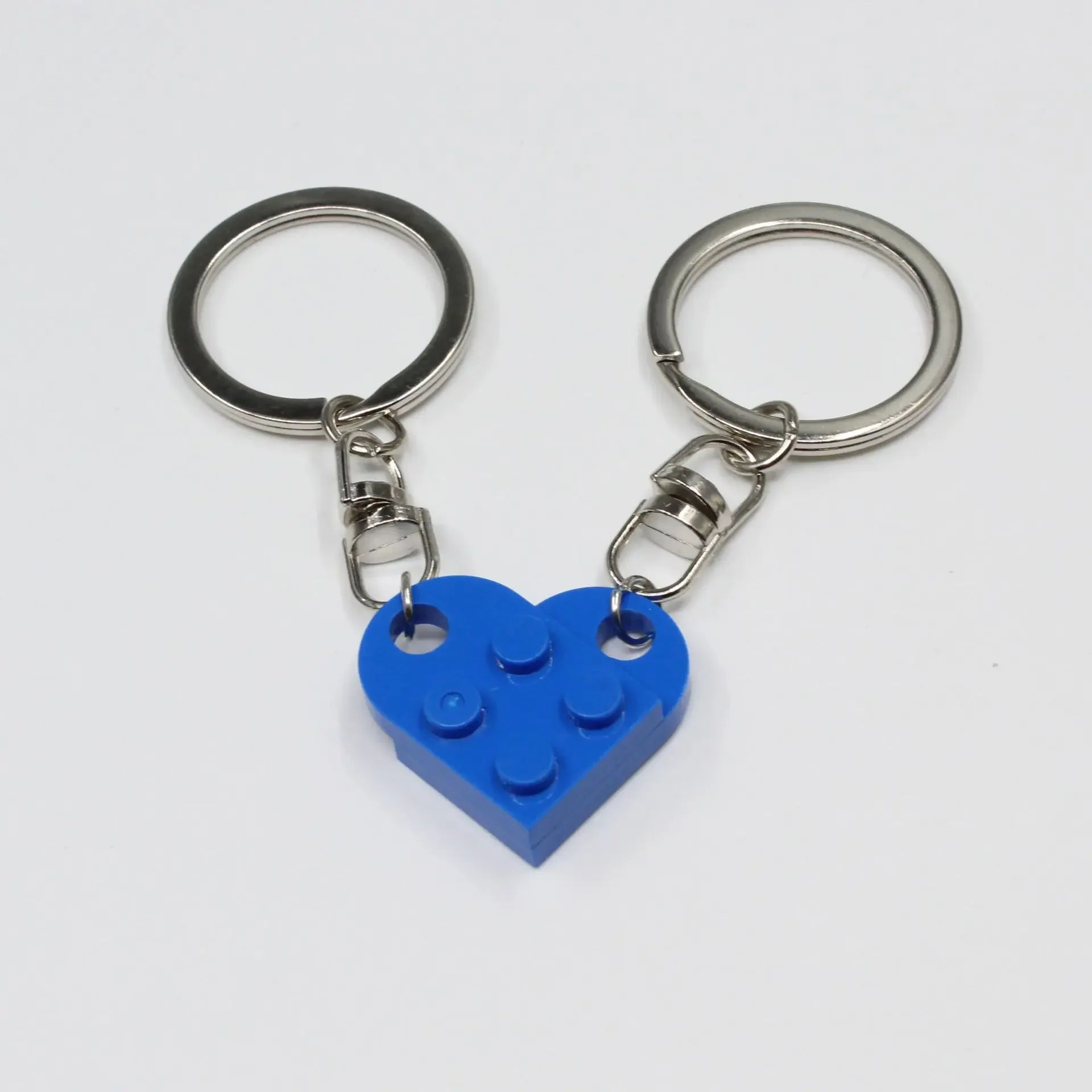 2Pcs Cute Love Heart Brick Keychain for Couples Friendship Women Men Girl Boy Elements Key Ring Birthday Jewelry Gift