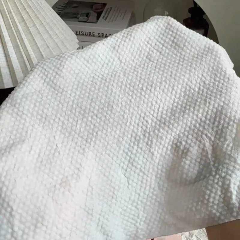Compressed Facial Wipes, Disposable Towels, Extra-Large and Extra-Thick, Travel Size, Individually Packaged, Portable