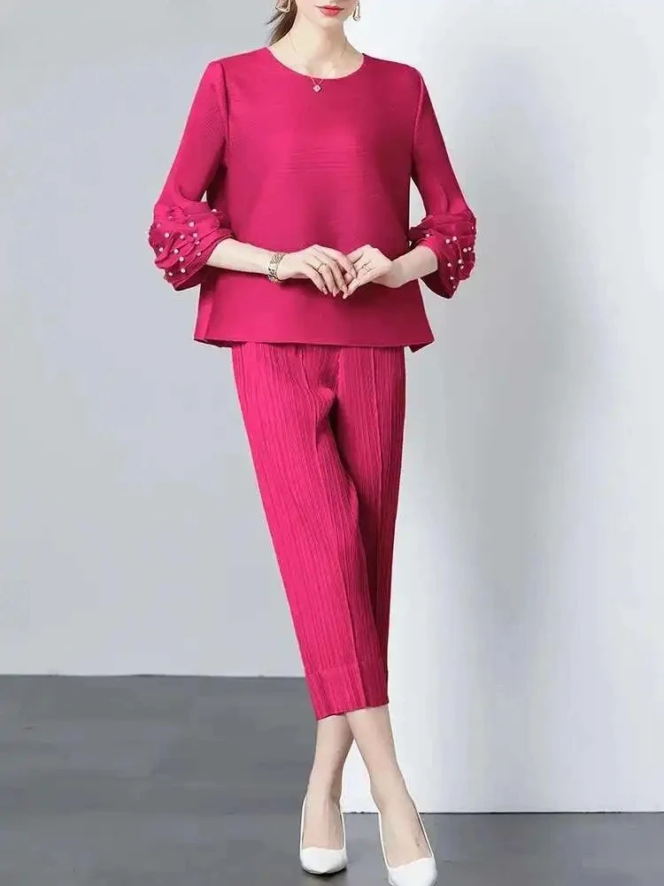 

Miyake Fashion Pleated Two-piece Set Three-dimensional Flowers Loose Top + Trousers Solid Colour Leisure 2025 Summer New