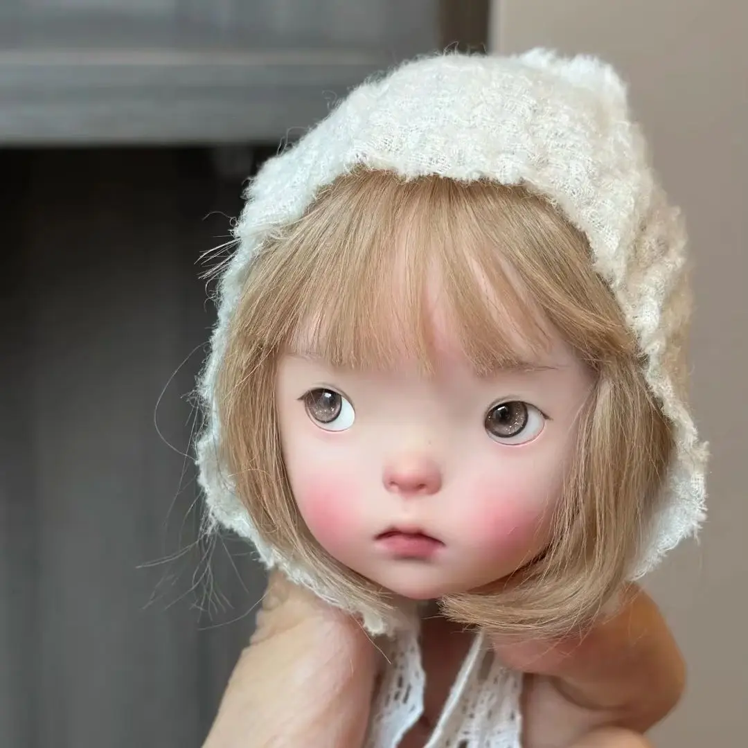 

Landoudou 1/6 Scale SD BJD Doll Head Beautiful Girl Resin Toy High Quality Makeup Just a Head Gift