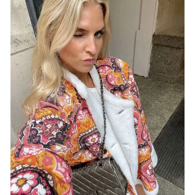 Vintage Patchwork Print Lambswool Cotton Jacket Women Winter Warm Fleece Lining New Cotton Coat Single-Breasted Long Sleeve Top