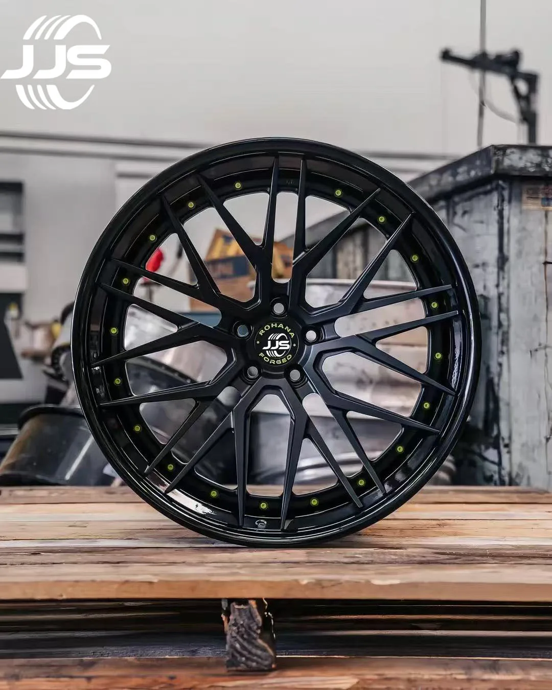 18-24 Inch Wide Rim Large Size Silver Brushed Forged Wheels Textured Passenger Car Custom Auto Parts