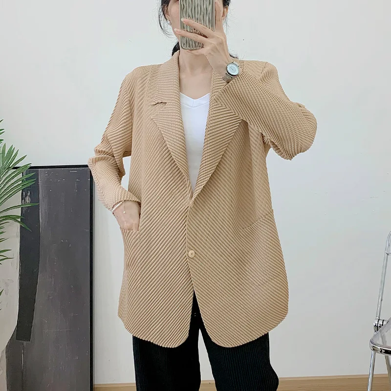 YUDX Miyake Suit Collar Pleated Jacket Cardigan Solid Color Fashion Loose Plus Size Short Women's 2024 Early Spring New