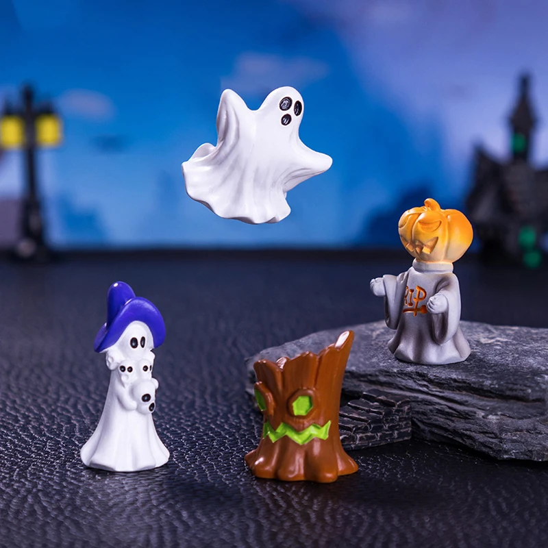 1pc Mini Halloween Ornament Cartoon Pumpkin Ghost Figurine Car Interior Home Desktop Decoration