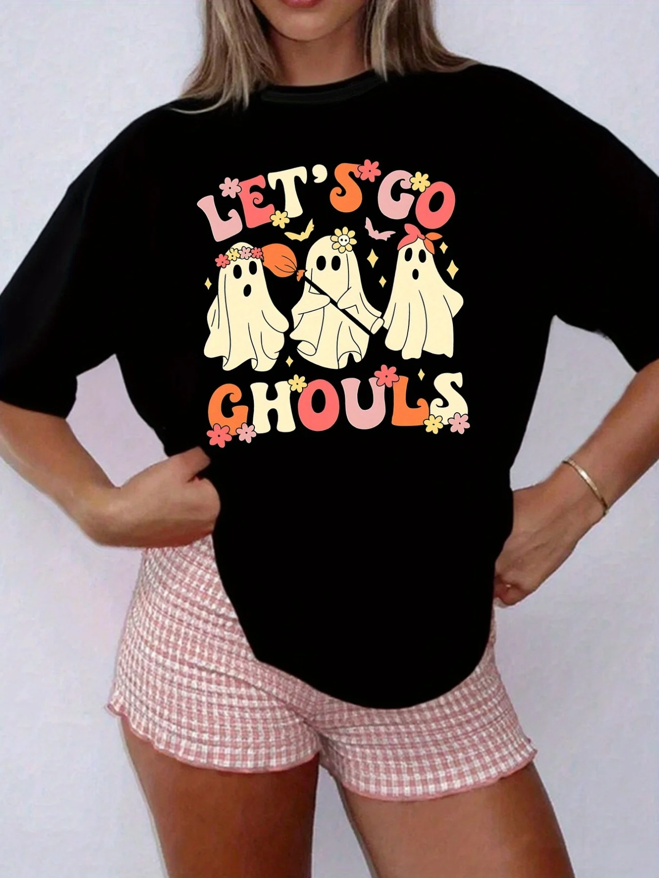 كم قصير - شبح الهالوين، Let's Go Ghouls - تي شيرت نسائي مطبوع لربيع وصيف، عناصر عصرية، رقبة دائرية كلاسيكية