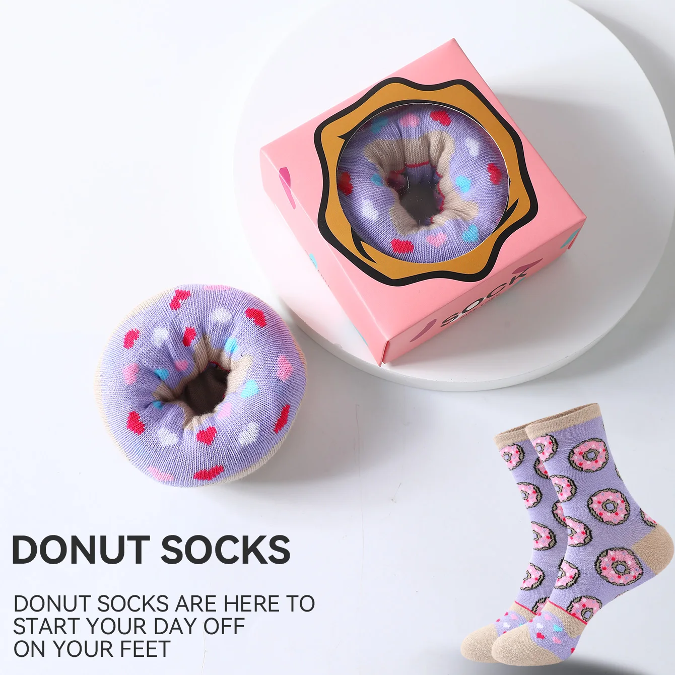 1 pair of unisex mid-calf socks in a novel and interesting purple gift box, creative socks with a fashionable and trendy style, comfortable and breathable, suitable for parties, casual wear, Valentine's Day, Halloween, birthdays, Christmas, New Year, Thanksgiving, autumn and winter, all-season style, creative gift box