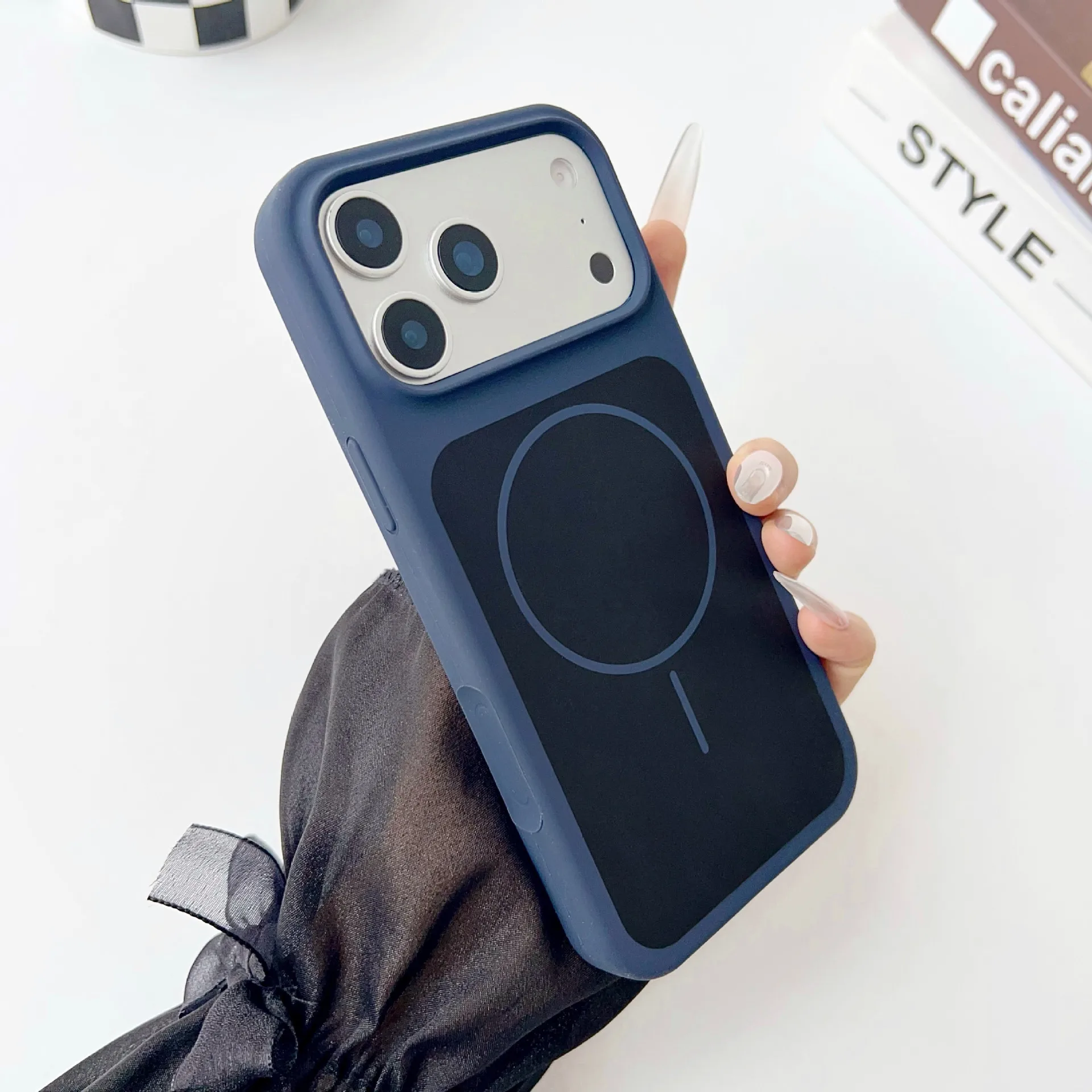 Matte flüssige Silikonhülle für Magsafe iPhone 17 Pro Max Air 16 17Pro 16Pro Mag Safe magnetische stoßfeste Handyhülle Zubehör