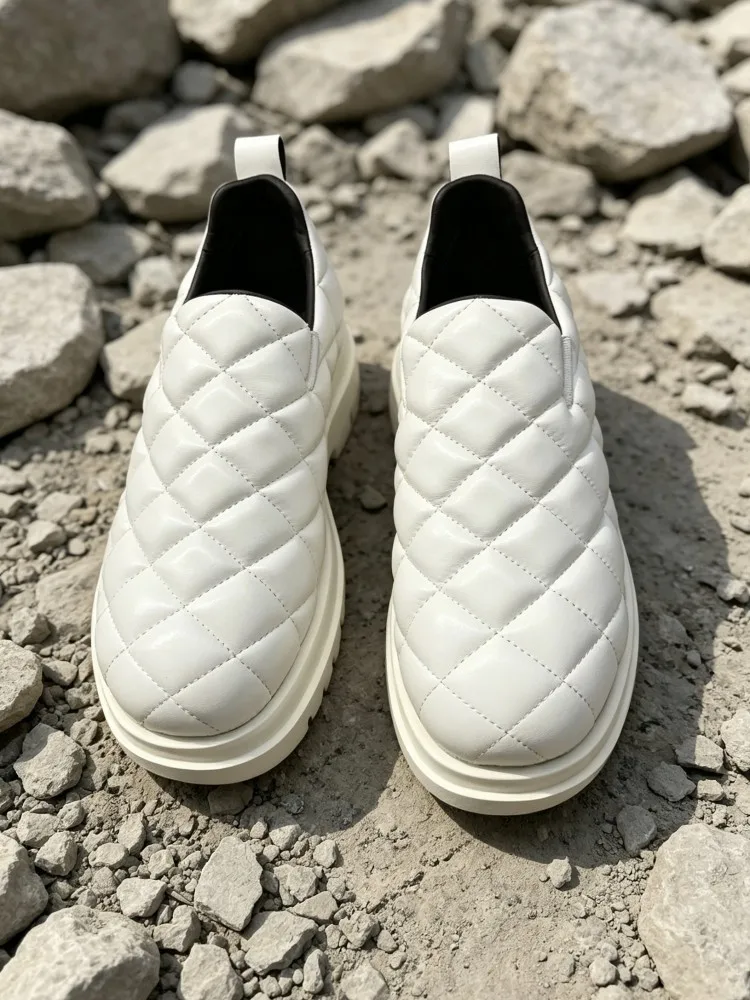 Men Diamond Grid Round Toe Real Cowhide Genuine Leather Thick Platform Shoes Light Weight Slip On Loafers Comfortable Work Shoes