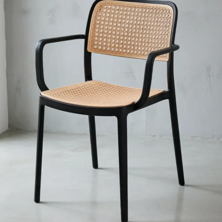 Commercial Restaurant Stackable Dining Chairs For Cafe Hotel Indoor Outdoor Heavy Duty With Arms