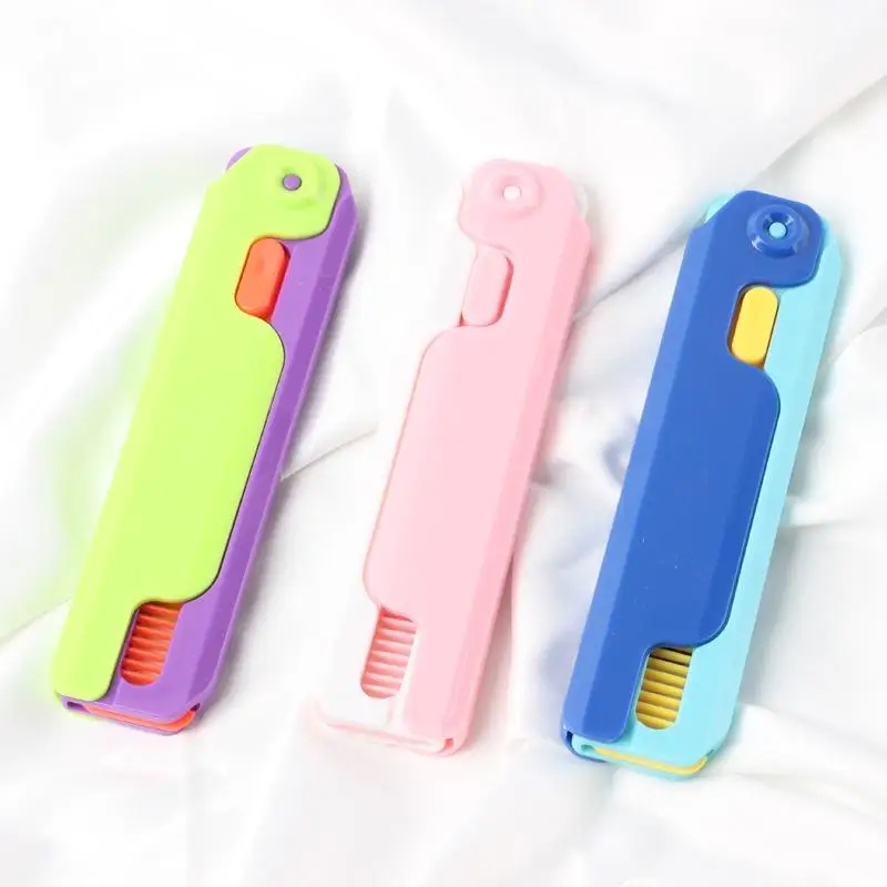 NEW 3D Gravity Straight Comb Cute Radish Butterfly Knife Comb Fidget Toy Stress Relief Pocket Hair Pick for Travel Portable Gift