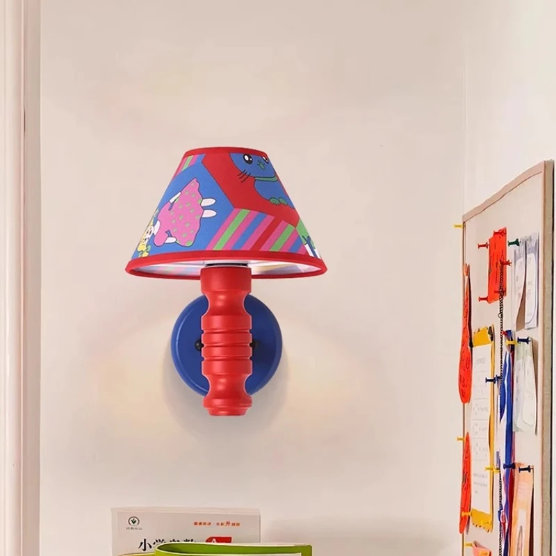 

Medieval oil painting art style children's room light Nordic creative atmosphere decorative lamp dopamine cartoon wall lamp