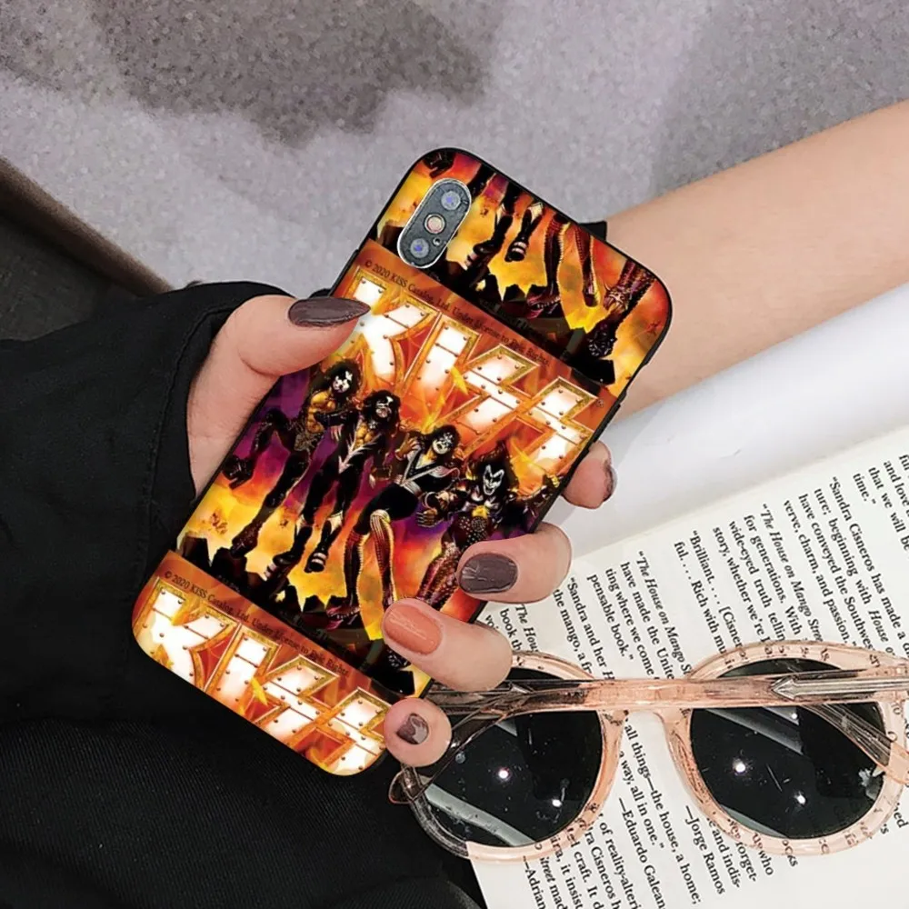 America Kiss Rock Band Phone Case For iPhone 15 14 11 12 13 Mini Pro XS Max Cover 6 7 8 Plus X XR SE 2020 Funda Shell