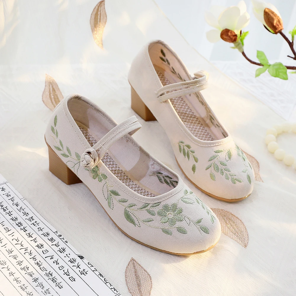 Veowalk  4cm Block Heels Women Cotton Embroidered Mary Jane Shoes Elegant Soft Comfortable Retro Costume Pumps White Beige