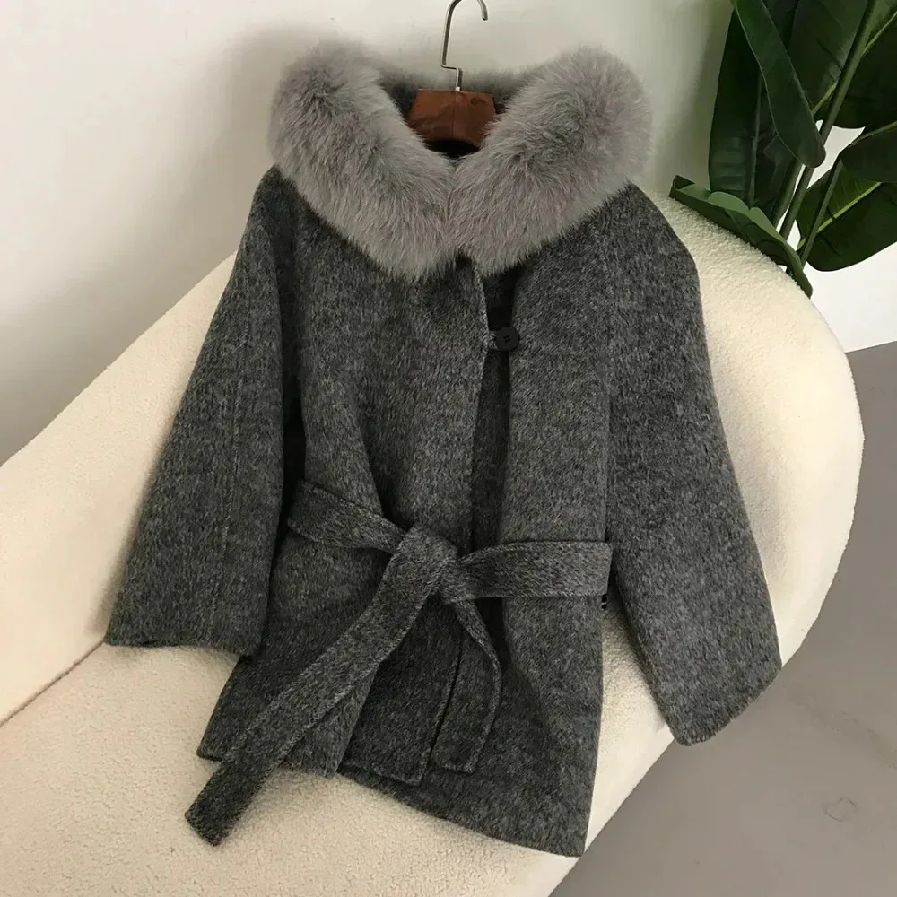 2024 Echtpelz Mantel Winter Frauen kurze natürliche Fuchs Kragen Wolle Wolle Damen Jacke Gürtel dicke warme Oberbekleidung Streetwear lässig