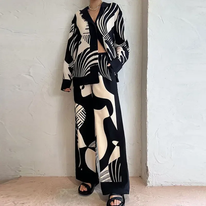 2024 New Fashion Graffiti Casual Style Printed Loose Wide Leg Pants Two Piece Set Two Piece Sets Womens Outifits Shirts