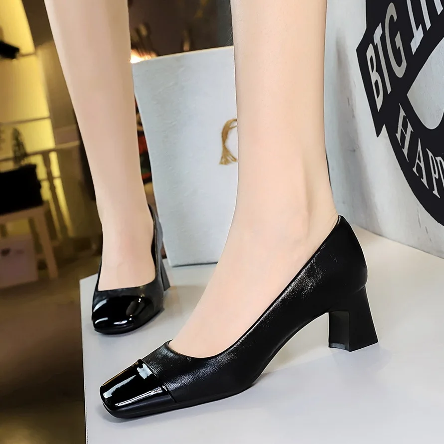 

Women's Shoes Style Thick Mid Heel Shallow Mouth Splicing Square Toe Fashionable Banquets New Single Women Pumps туфли женские