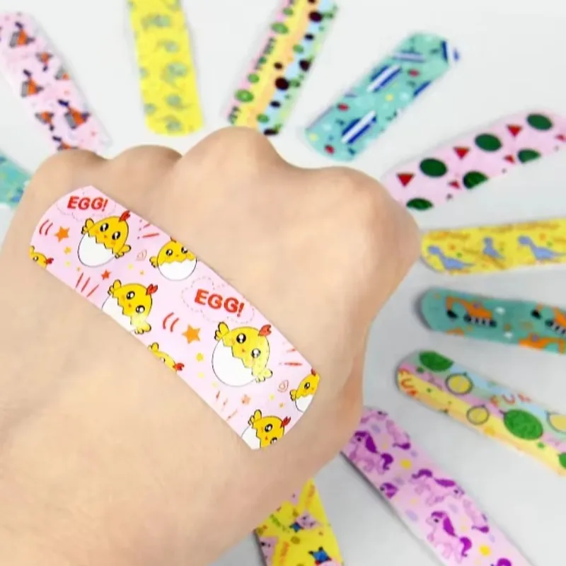 

120pcs/pack Cartoon Band Aid Skin Wound Patch Tape First Aid Plaster for Children Kids Kawaii Adhesive Bandages Woundplast