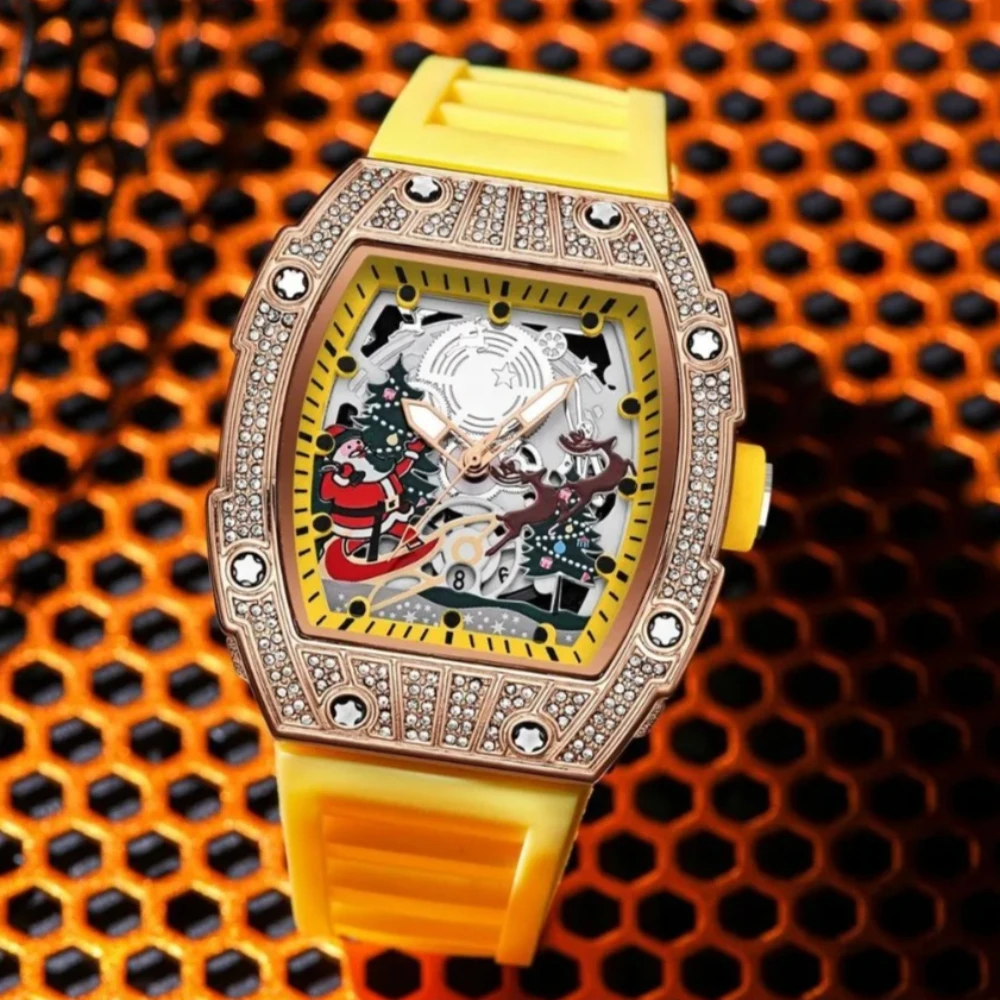 Three-dimensional Luminous Christmas Tree Hollow Pattern Decoration Quartz Watch Men Fashion Watches Personality Watch Clock