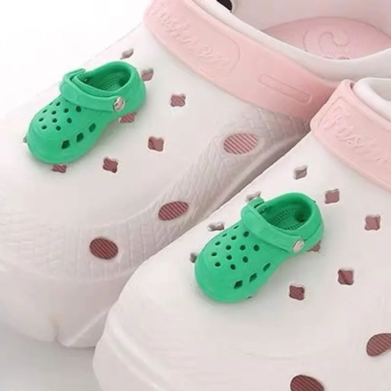 #37 Latest Croc Decorations Updates