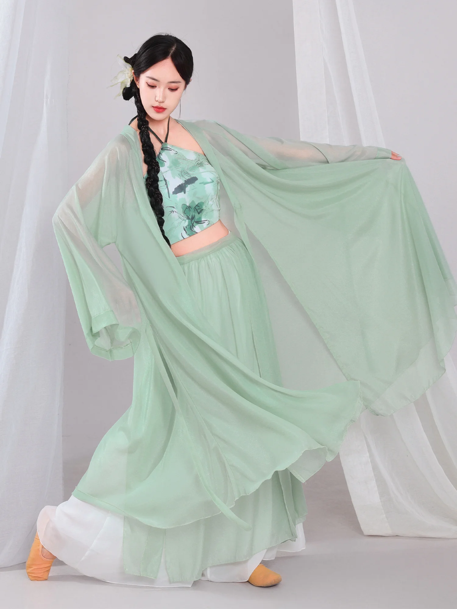 

Элегантный длинный джазовый костюм для классических танцев, новый китайский стиль, одежда для танцев в стиле феи, воздушное платье, стройнящее фигуру