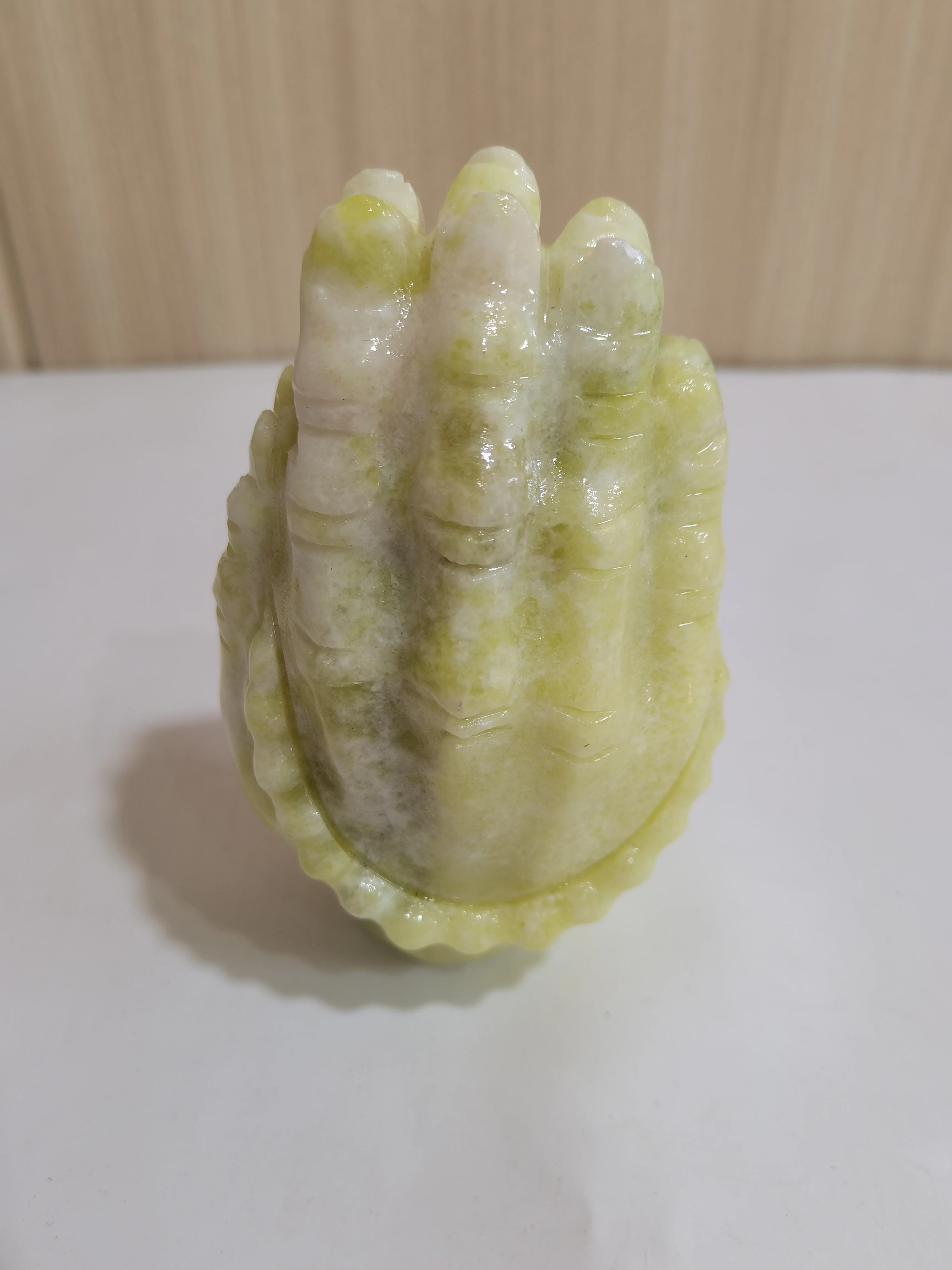 Chinese Zen Buddha hand Lantian jade carved tabletop decorated with Fengshui Meditation Home Decoration