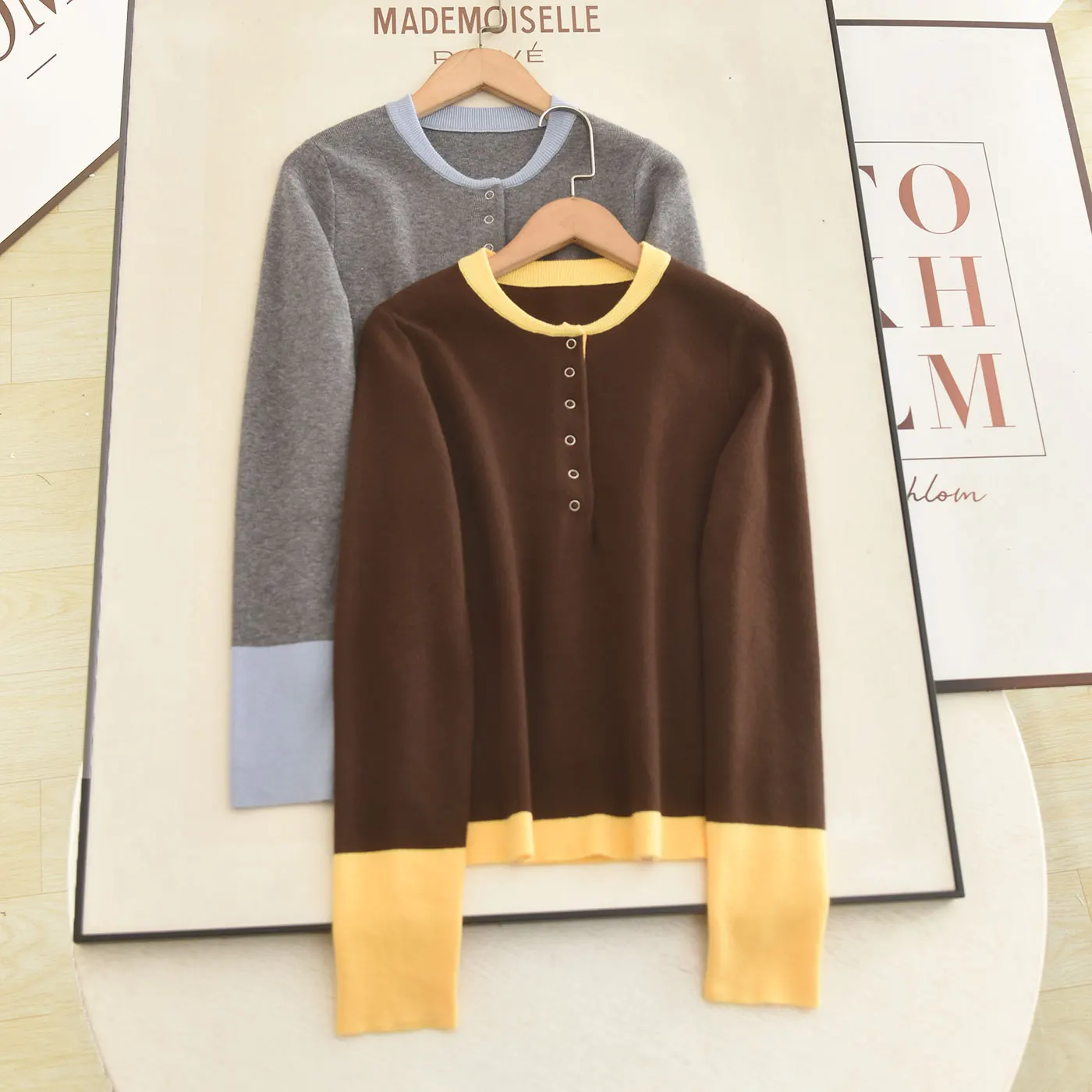 Retro Brown Contrast Trim Knit Top For Women O-neck Yellow Ribbed Collar Cuff Hem Long Sleeve Slim High Quality Preppy Pullover