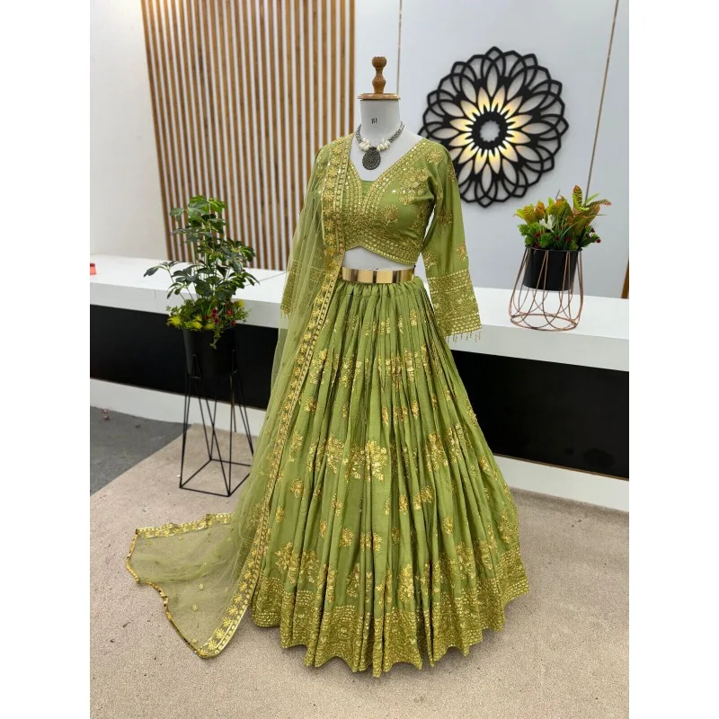 

Green Lehenga CholI India Bollywood Wedding Party Pakiatan Wear Readymade