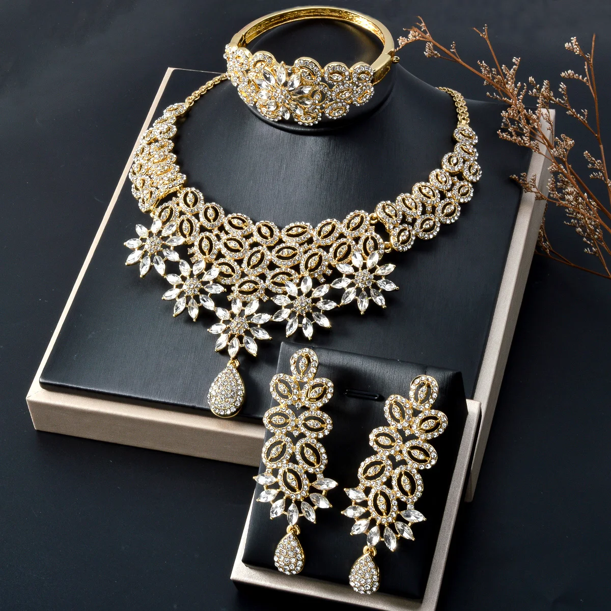 Women Crystal Flower Jewelry Set 4Pcs Necklace Earrings Bracelet Ring Bridal Wedding Party Statement Bridesmaid Accessories Gift