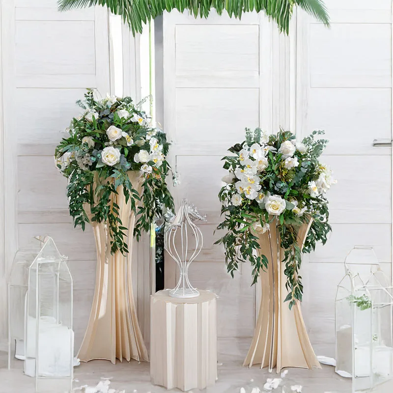 

Artificial Silk Forest Style Flower Balls for Aisle Markers Windows and Wedding Stages Creating A Dreamy Forest Like Atmosphere