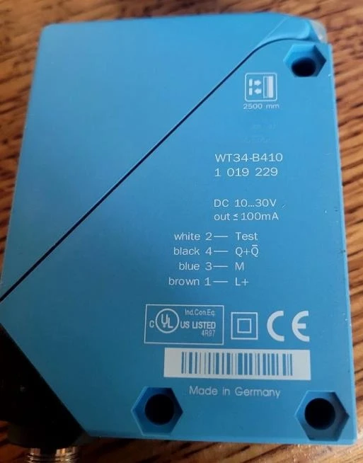 Brand New Original WT34-B410 Photoelectric Sensor Switch Distributor Wt34 Genuine Condition Sensor for Industrial Fast Delivery