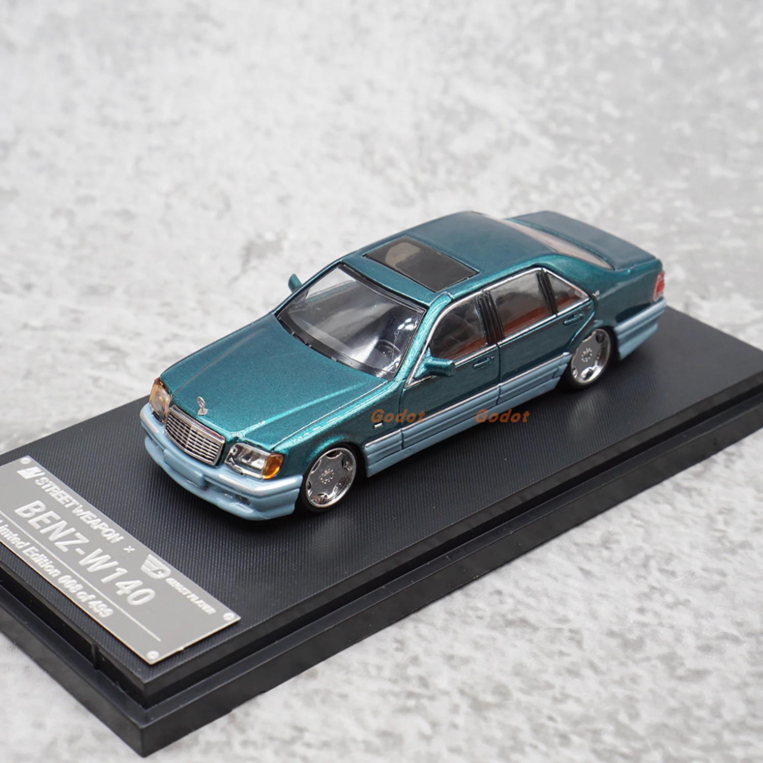 SW 1:64 Scale Diecast Alloy Mercedes Benz S560 W140 560SEL Toys Cars Model Classics Nostalgia Adult Gift Souvenir Static Display