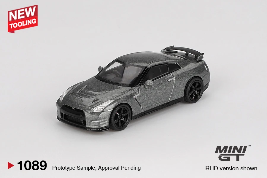 

MINIGT 1/64 NISSAN GT-R 2013, темно-металлический серый (версия NISMO R35 CRS) MGT01089-CH, литая под давлением модель автомобиля из сплава, детские игрушки для мальчиков